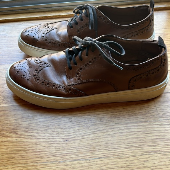 ColeHaan shoes/sneakers, size 10, gentlest used. Small spot on right toe. - Picture 2 of 6
